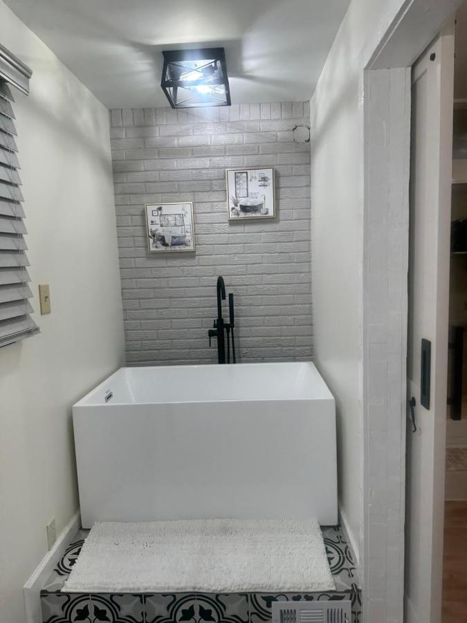 Cheerful, Cozy Spa Restful Place Parsons Exterior photo